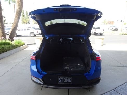 Certified 2024 Chevrolet Equinox EV LT w/ LPO, Blackout Package FWD image 29