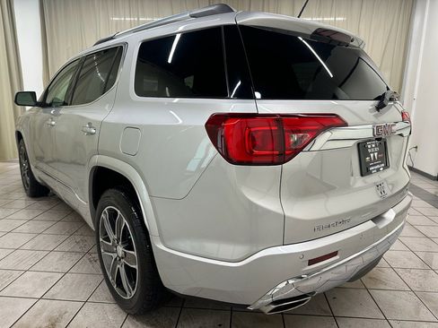 Used 2019 GMC Acadia Denali w/ Technology Package image 9