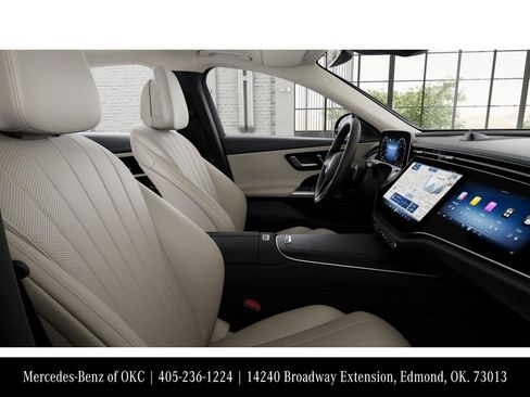 New 2026 Mercedes-Benz E 450 4MATIC Sedan image 4