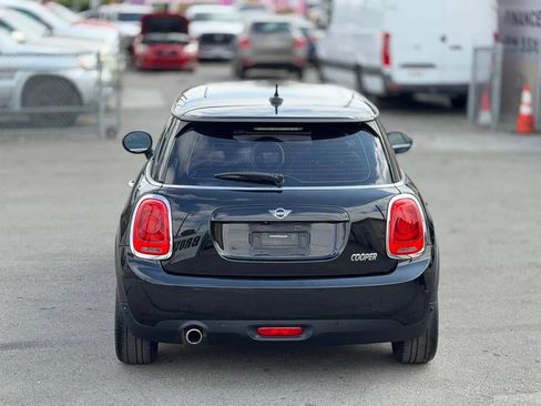 Used 2019 MINI Cooper 2-Door Hardtop FWD image 15