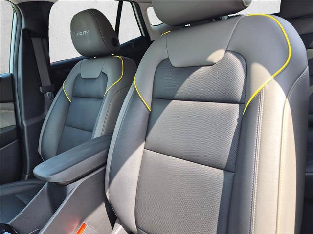 Used 2025 Chevrolet Trax ACTIV w/ Driver Confidence Package FWD image 10