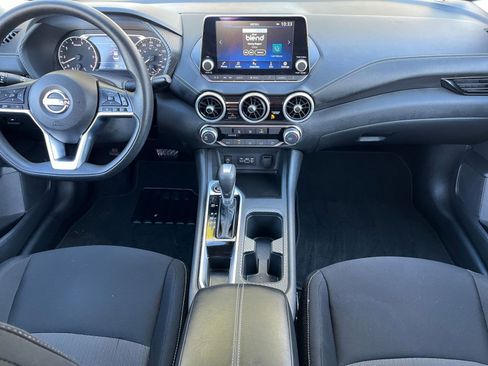 Used 2025 Nissan Sentra SV image 29