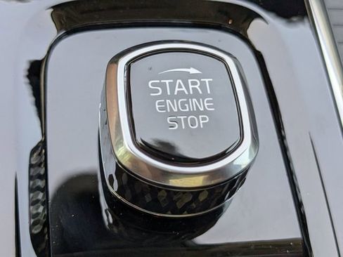 New 2025 Volvo XC60 B5 Core w/ Climate Package image 35