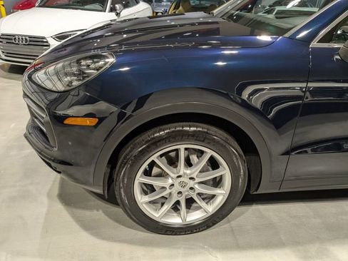 Used 2019 Porsche Cayenne image 4