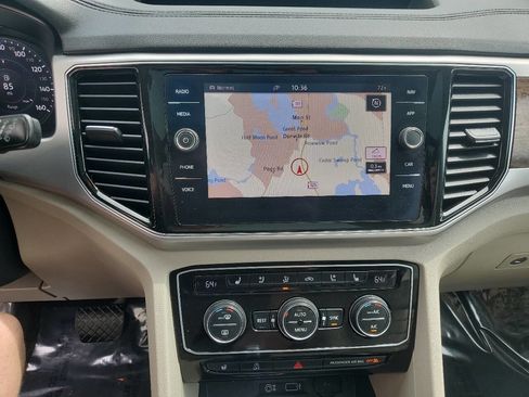 Used 2018 Volkswagen Atlas SEL Premium AWD/4WD image 15