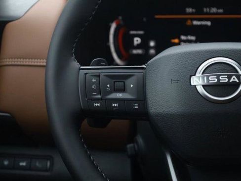 New 2026 Nissan Pathfinder Platinum AWD/4WD image 10