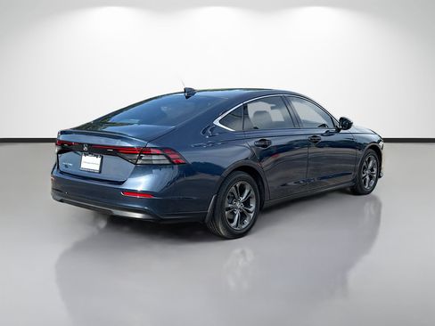 Used 2023 Honda Accord EX image 3