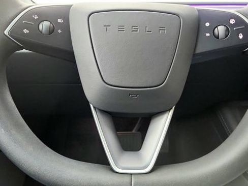 Used 2025 Tesla Model 3 Long Range RWD image 56