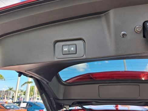 Used 2026 Nissan Rogue SV FWD image 15
