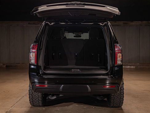 Used 2024 Chevrolet Tahoe LS w/ Driver Alert Package RWD image 9