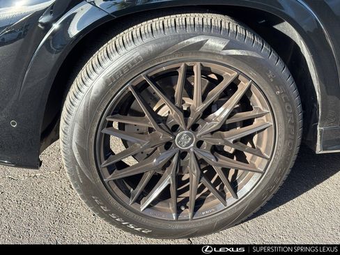 Used 2025 Mercedes-Benz GLE 350 4MATIC image 6