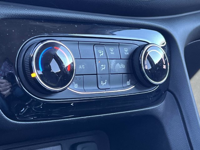 Certified 2023 Buick Encore GX Preferred w/ Cold Weather Comfort Package FWD image 24