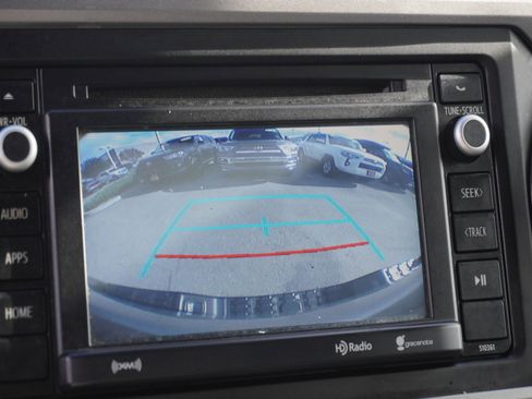 Used 2019 Toyota Tacoma SR5 image 39