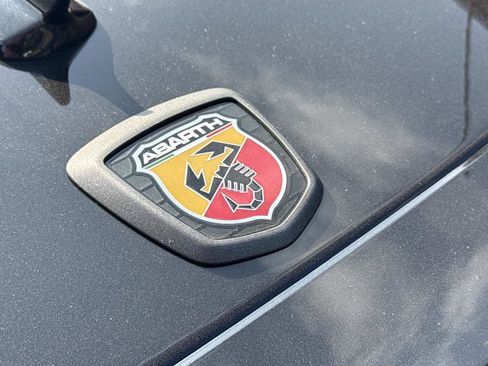 Used 2019 FIAT 124 Spider Abarth w/ Convenience Group RWD image 10