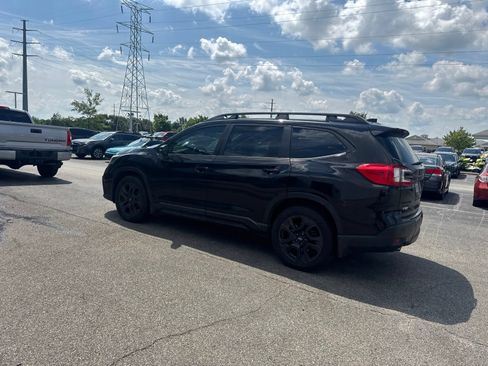 Used 2023 Subaru Ascent Onyx Edition AWD/4WD image 9