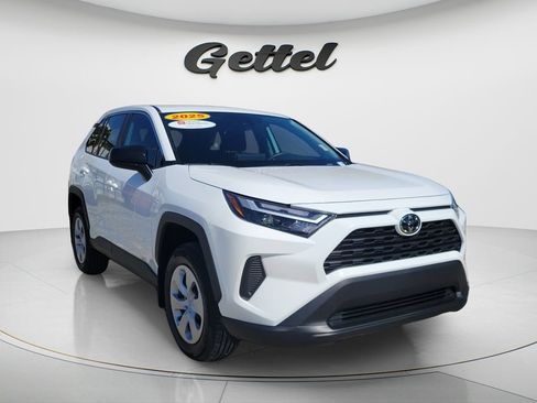 Used 2025 Toyota RAV4 LE FWD image 3
