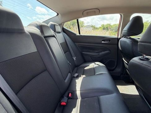 Used 2021 Nissan Altima 2.5 SR image 17