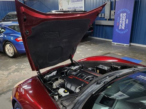 Used 2007 Chevrolet Corvette Convertible w/ Preferred Equipment Group image 56