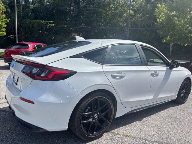 Used 2025 Honda Civic Sport image 8