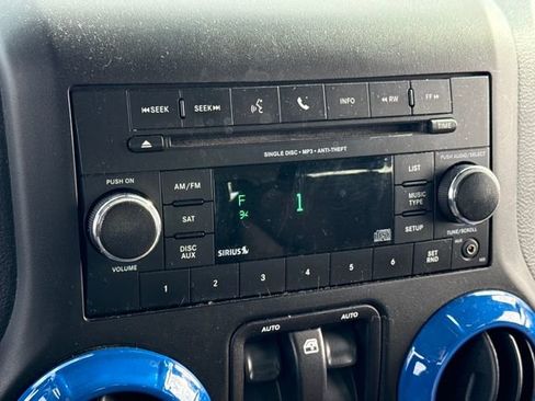 Used 2016 Jeep Wrangler Sport w/ Quick Order Package 24S image 25