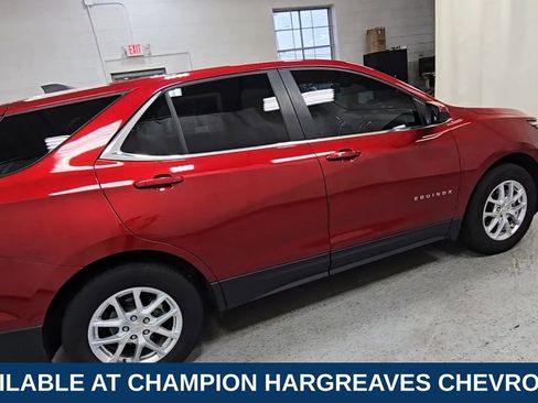 Certified 2024 Chevrolet Equinox LT w/ LPO, Floor Liner Package image 11