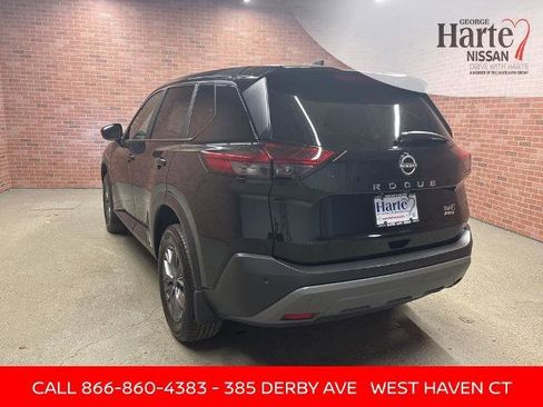 Certified 2023 Nissan Rogue S image 4