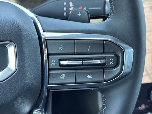 New 2026 GMC Terrain Elevation w/ Black Edition FWD image 9