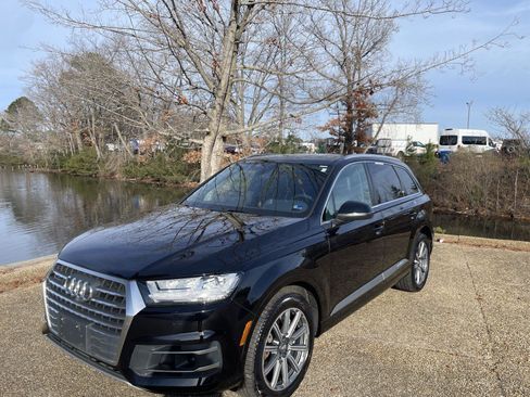 Used 2018 Audi Q7 3.0T Premium Plus image 9