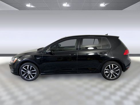 Used 2016 Volkswagen Golf SE w/ Lighting Package image 2