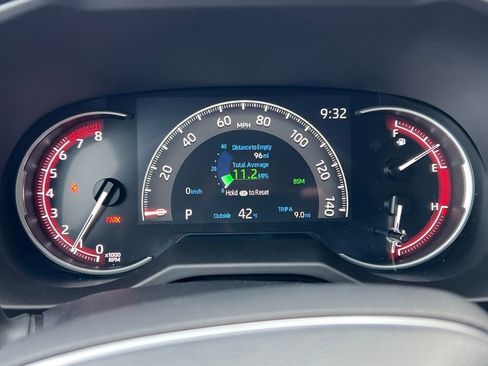 New 2025 Toyota RAV4 XLE image 14