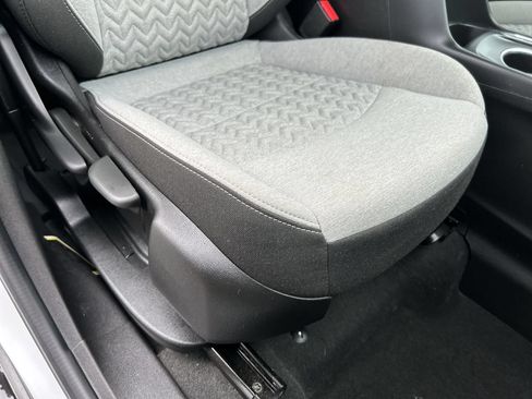 Used 2024 Chevrolet Equinox LS AWD/4WD image 15