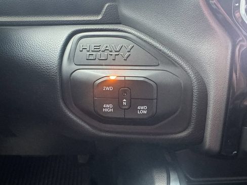 Used 2025 RAM 2500 Laramie w/ Sport Appearance Package AWD/4WD image 15