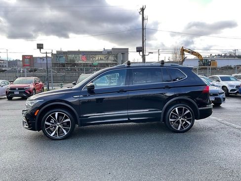 Used 2022 Volkswagen Tiguan SEL R-Line image 5