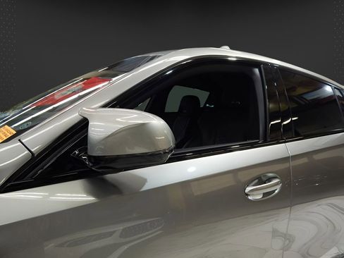 Used 2023 BMW X6 M AWD/4WD image 12