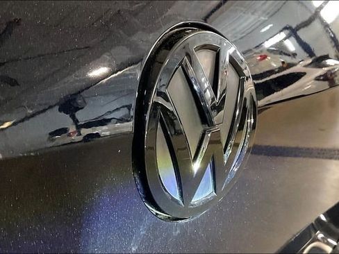 Used 2019 Volkswagen GTI S image 8