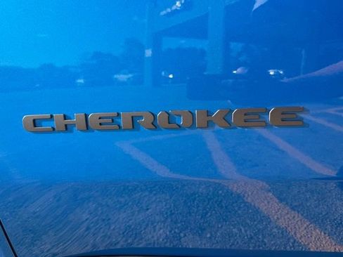 New 2026 Jeep Cherokee Limited image 31