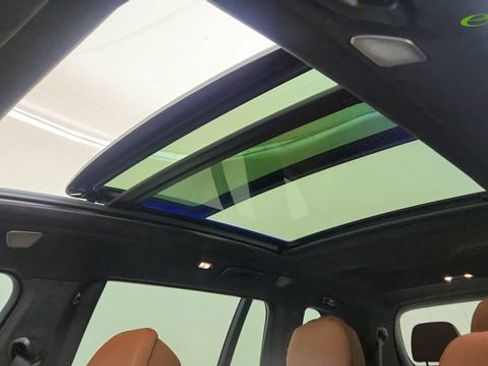 Used 2026 BMW X7 M60i AWD/4WD image 59