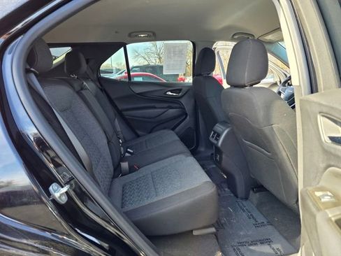 Used 2023 Chevrolet Equinox LT image 29
