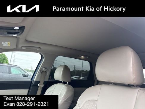 Used 2022 Kia Sorento SX AWD/4WD image 11
