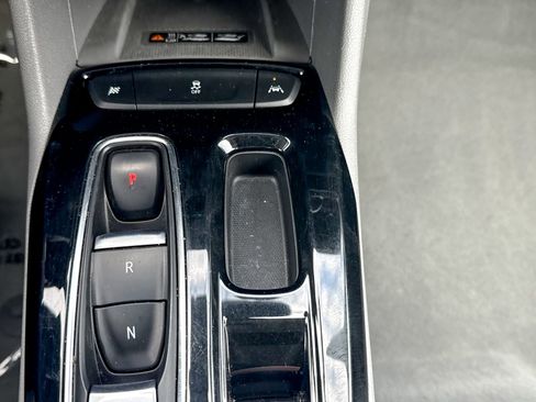 Certified 2023 Chevrolet Bolt EUV Premier FWD image 38