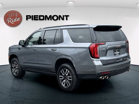 Used 2022 GMC Yukon AT4 w/ AT4 Premium Package image 5