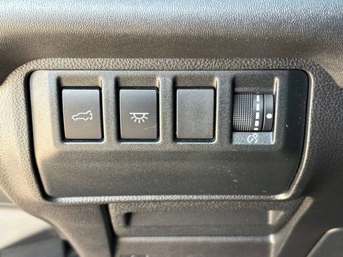 Used 2023 Subaru Ascent Touring AWD/4WD image 27