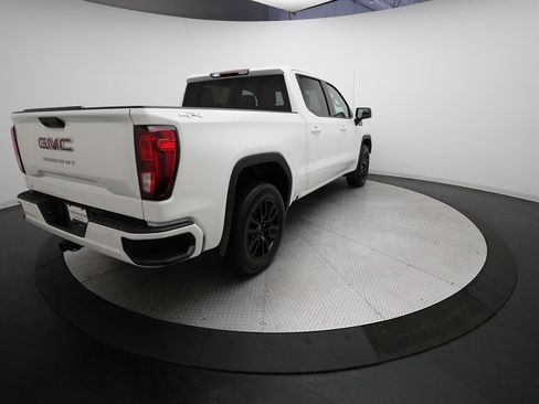 Used 2023 GMC Sierra 1500 Elevation image 34