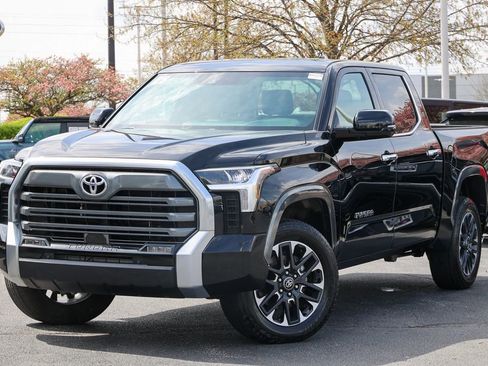 Used 2025 Toyota Tundra Limited image 17