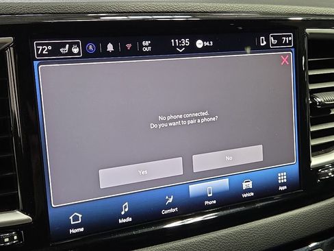 Used 2025 Chrysler Pacifica Select FWD image 19