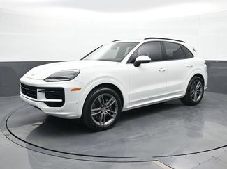 Certified 2025 Porsche Cayenne AWD/4WD video 1