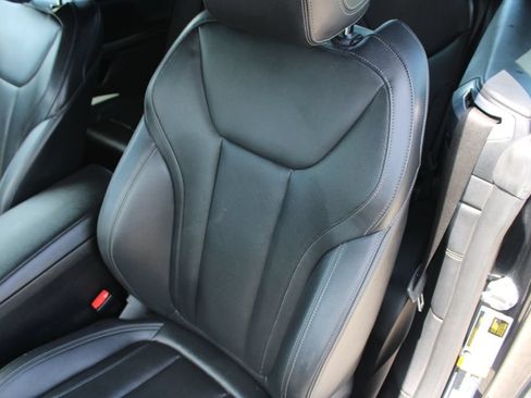 Used 2024 BMW 430i Convertible RWD image 18