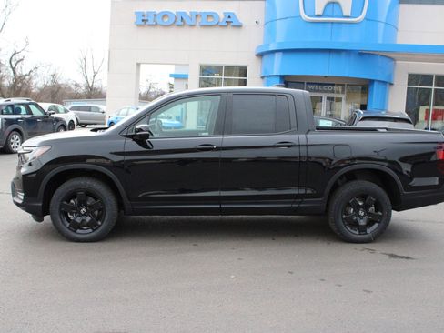 New 2026 Honda Ridgeline Black Edition image 14