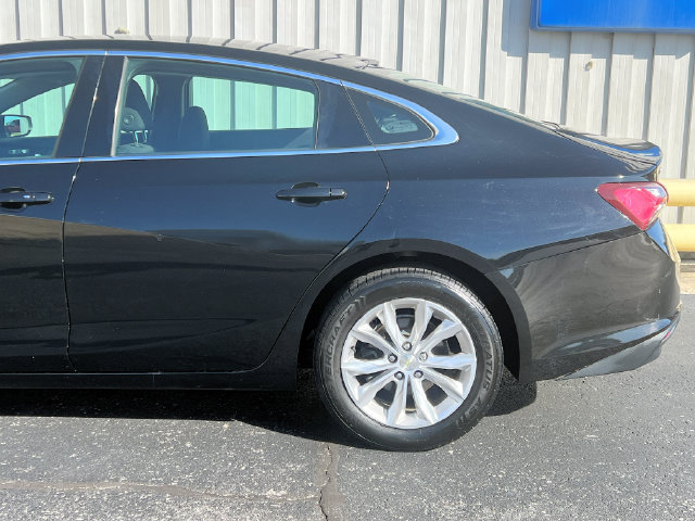 Used 2021 Chevrolet Malibu LT FWD image 26
