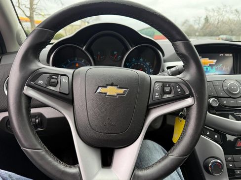 Used 2013 Chevrolet Cruze Eco image 15